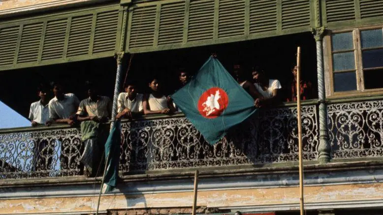 আপনার মতে বাঙালি জাতির সর্বশ্রেষ্ঠ অর্জন কোনটি?